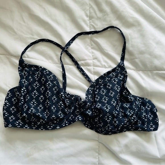 Athleta Taza Kaimana Navy print underwire Bikini Swim top - 38 B|C - Picture 2 of 9